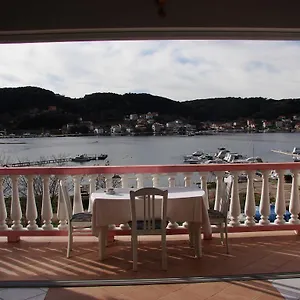 Apartment Slavko, Supetarska Draga